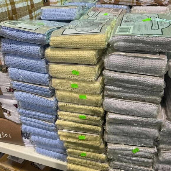 COTTON HILLS – PREMIUM COTTON BLANKET FOR BABYS – ASSORTED 3pcs for 10 - Picture 5 of 7